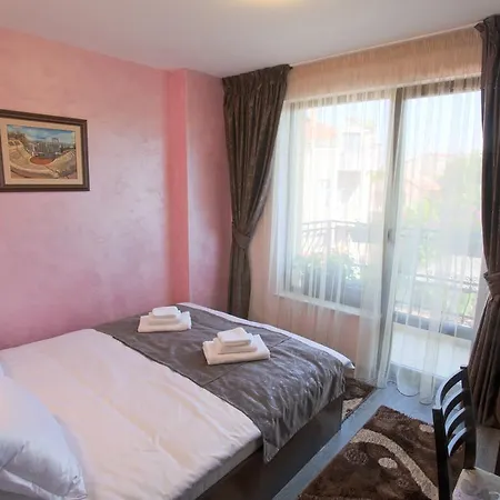 Gasthof Old House In Kapana Area 3*