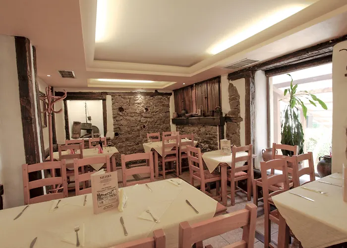 Old House In Kapana Area Maison d'hôtes 3*