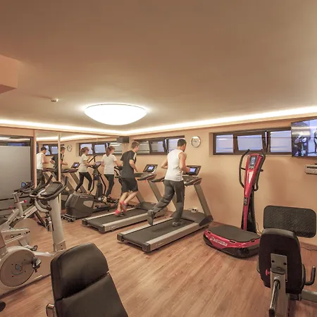 Old House In Kapana Area Guest house 3*