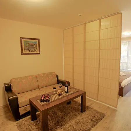 Guest house Old House In Kapana Area 3*