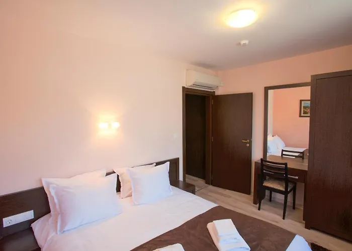 Old House In Kapana Area 3*